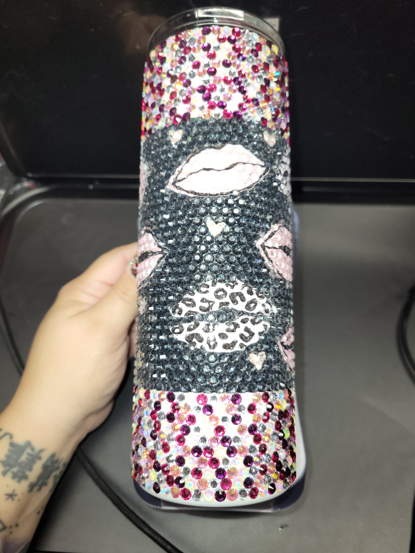 Lips 20oz tumbler