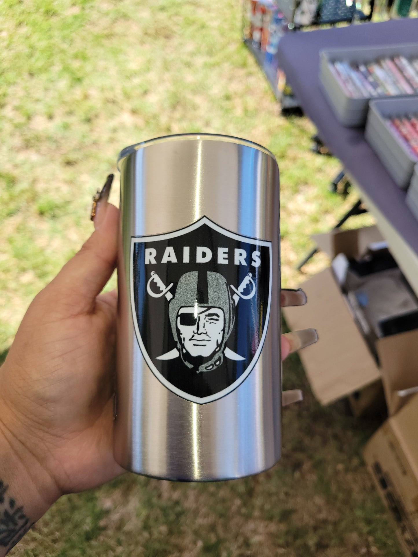 Raiders Shield 14oz tumbler